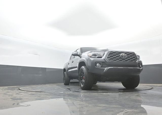 Used 2023 Toyota Tacoma TRD Off-Road AWD/4WD image 35