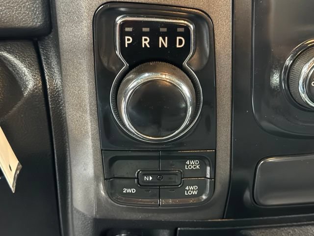 Used 2018 RAM 1500 Express AWD/4WD image 17