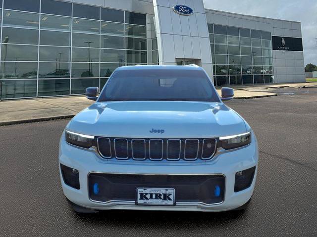 Used 2022 Jeep Grand Cherokee Overland w/ Advanced Protech Group III AWD/4WD image 8