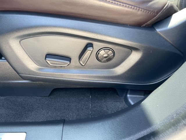 Certified 2025 Ford Explorer Platinum w/ Ultimate Package AWD/4WD image 45