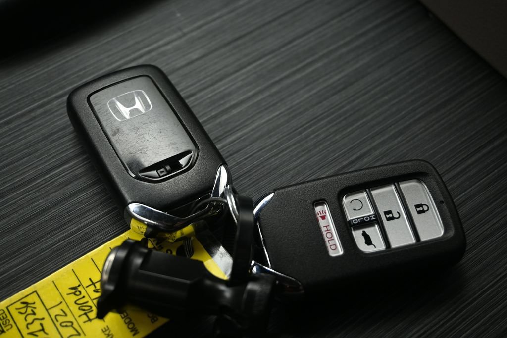 Used 2021 Honda Pilot Touring image 29