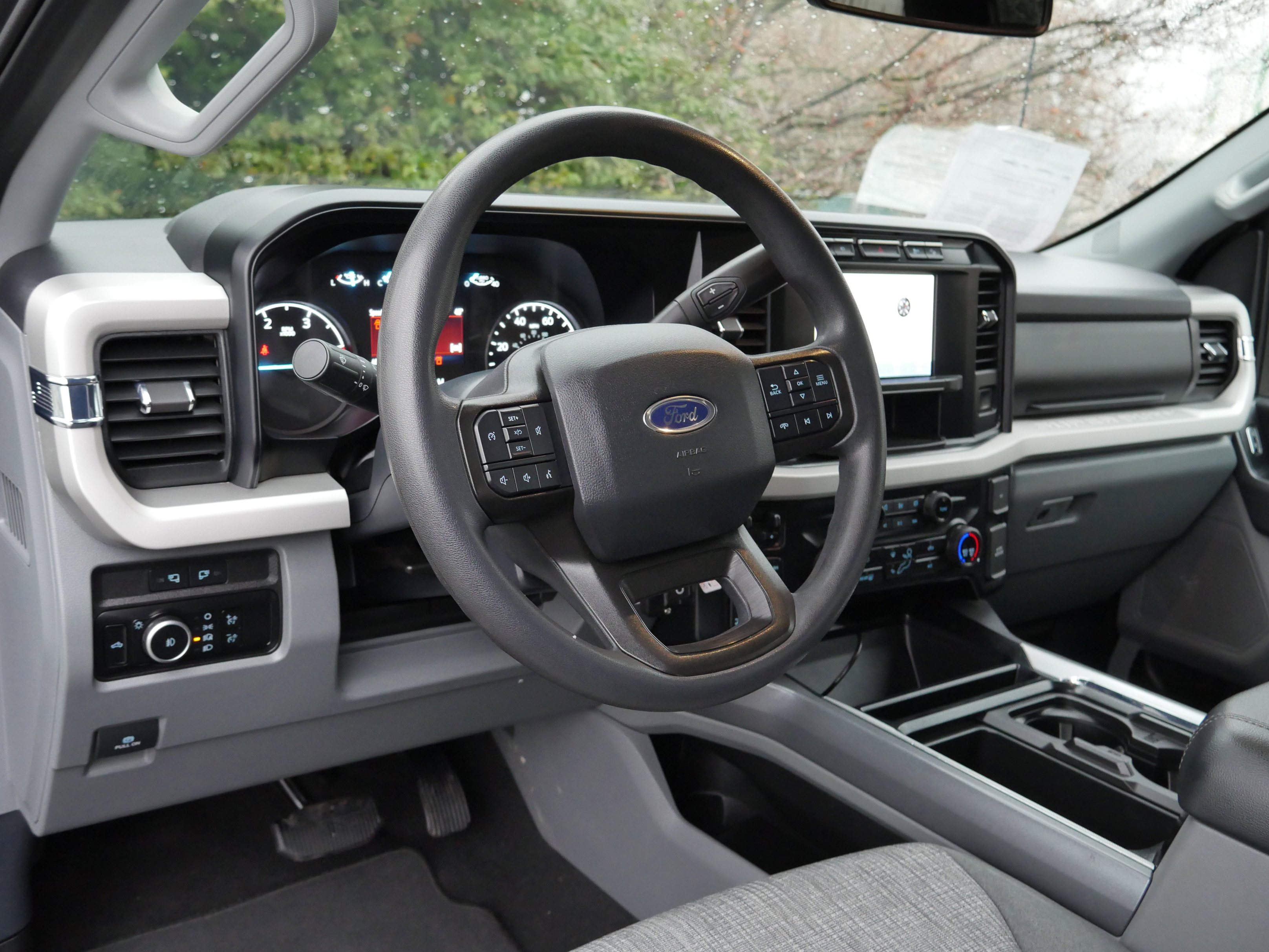 Certified 2023 Ford F350 XLT w/ 360-Degree Camera Package image 4