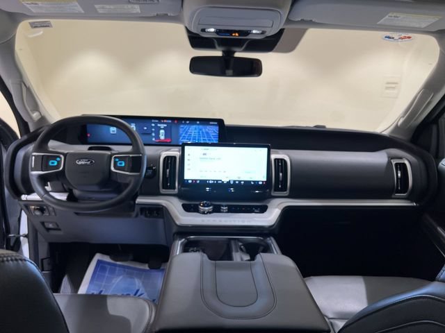Certified 2025 Ford Expedition Active AWD/4WD image 20