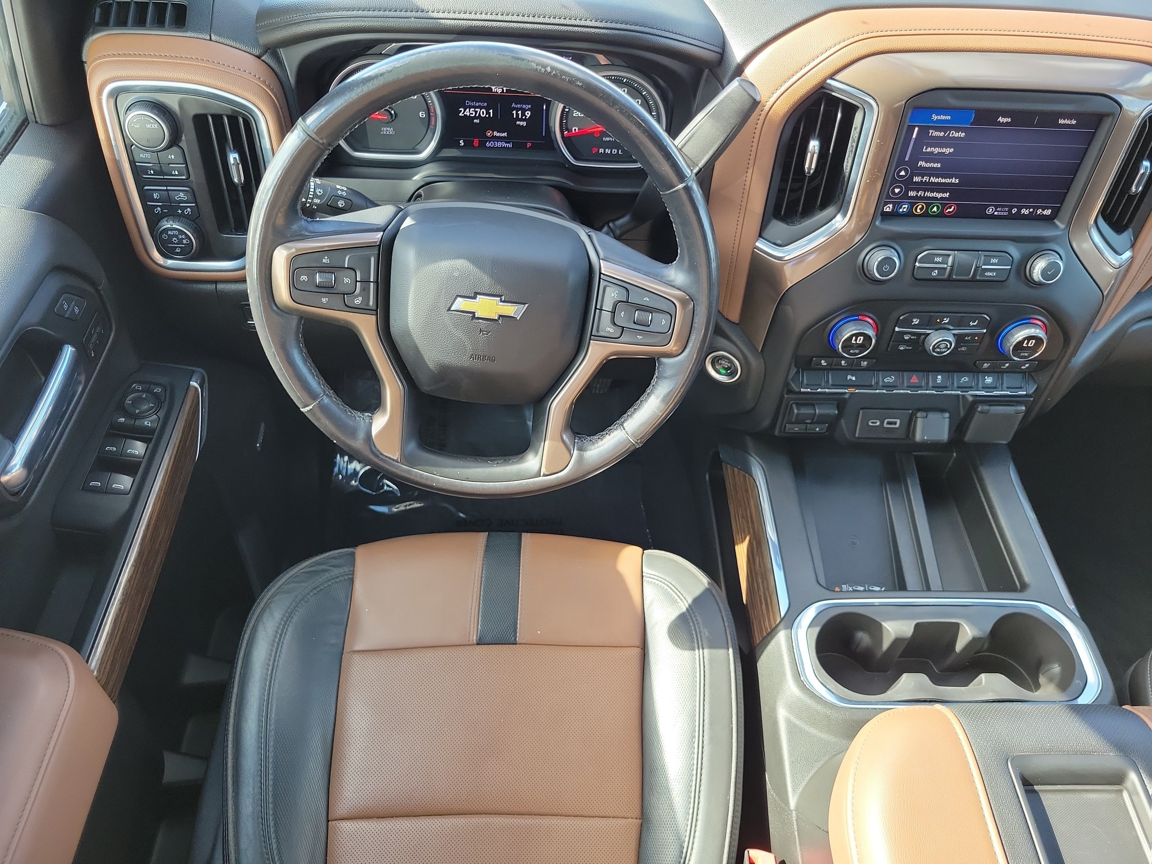 Used 2022 Chevrolet Silverado 1500 High Country AWD/4WD image 18