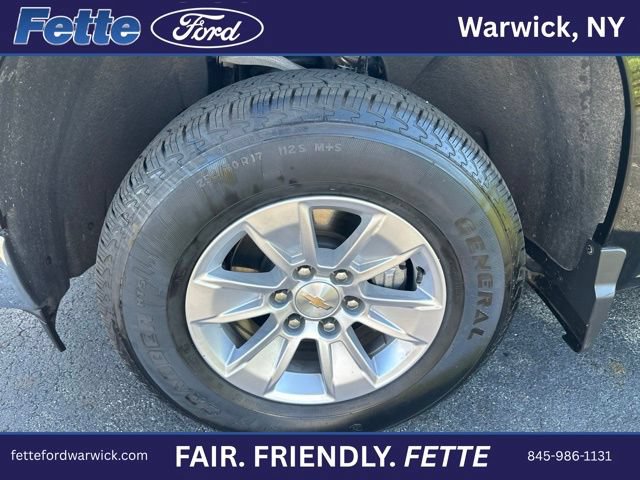 Used 2026 Chevrolet Silverado 1500 LT AWD/4WD image 2