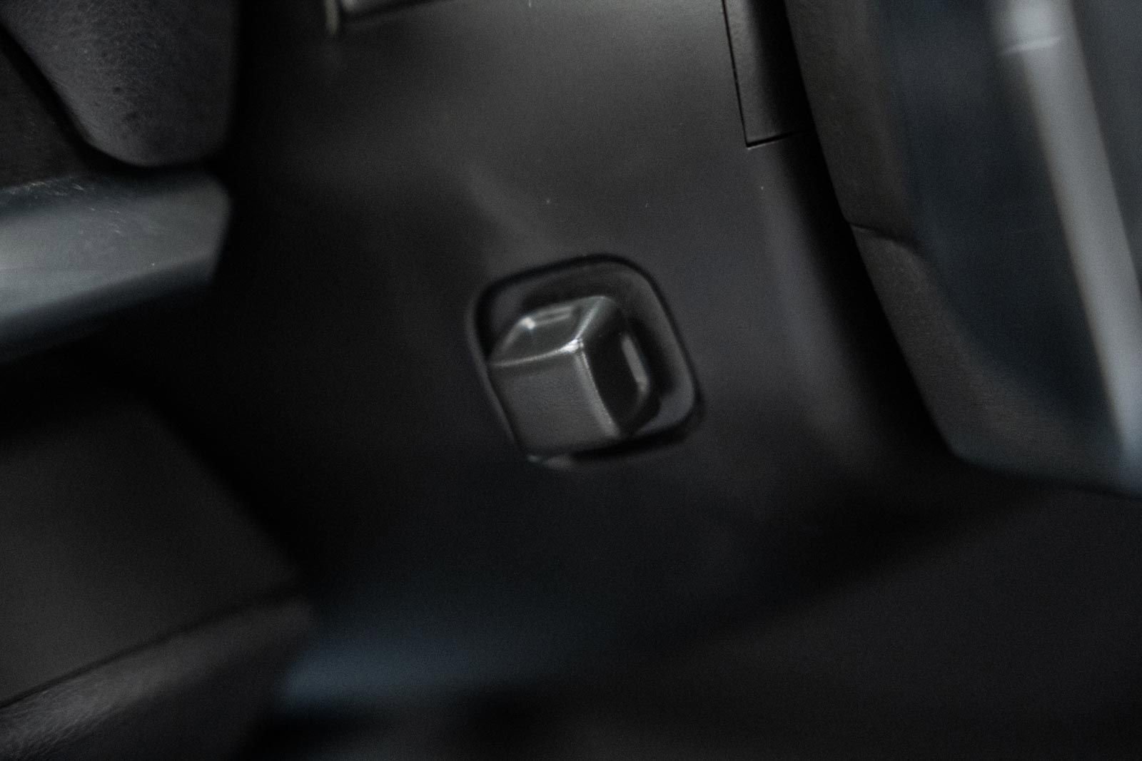 Used 2022 Chevrolet Corvette Stingray Coupe w/ 1LT image 47