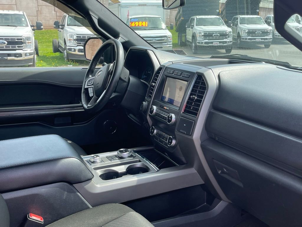 Certified 2020 Ford Expedition XLT image 16
