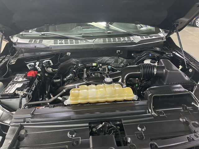 Certified 2019 Ford F150 XLT w/ Equipment Group 302A Luxury AWD/4WD image 17