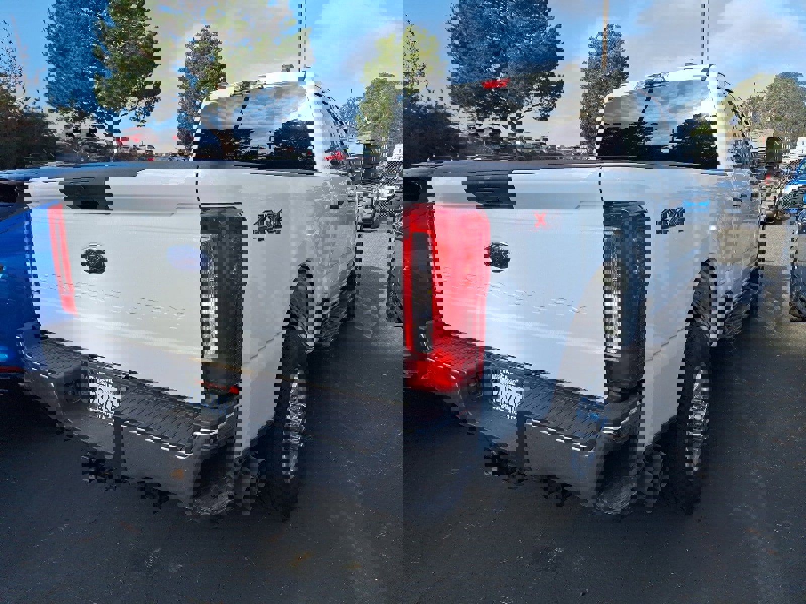 Certified 2023 Ford F350 XLT image 5