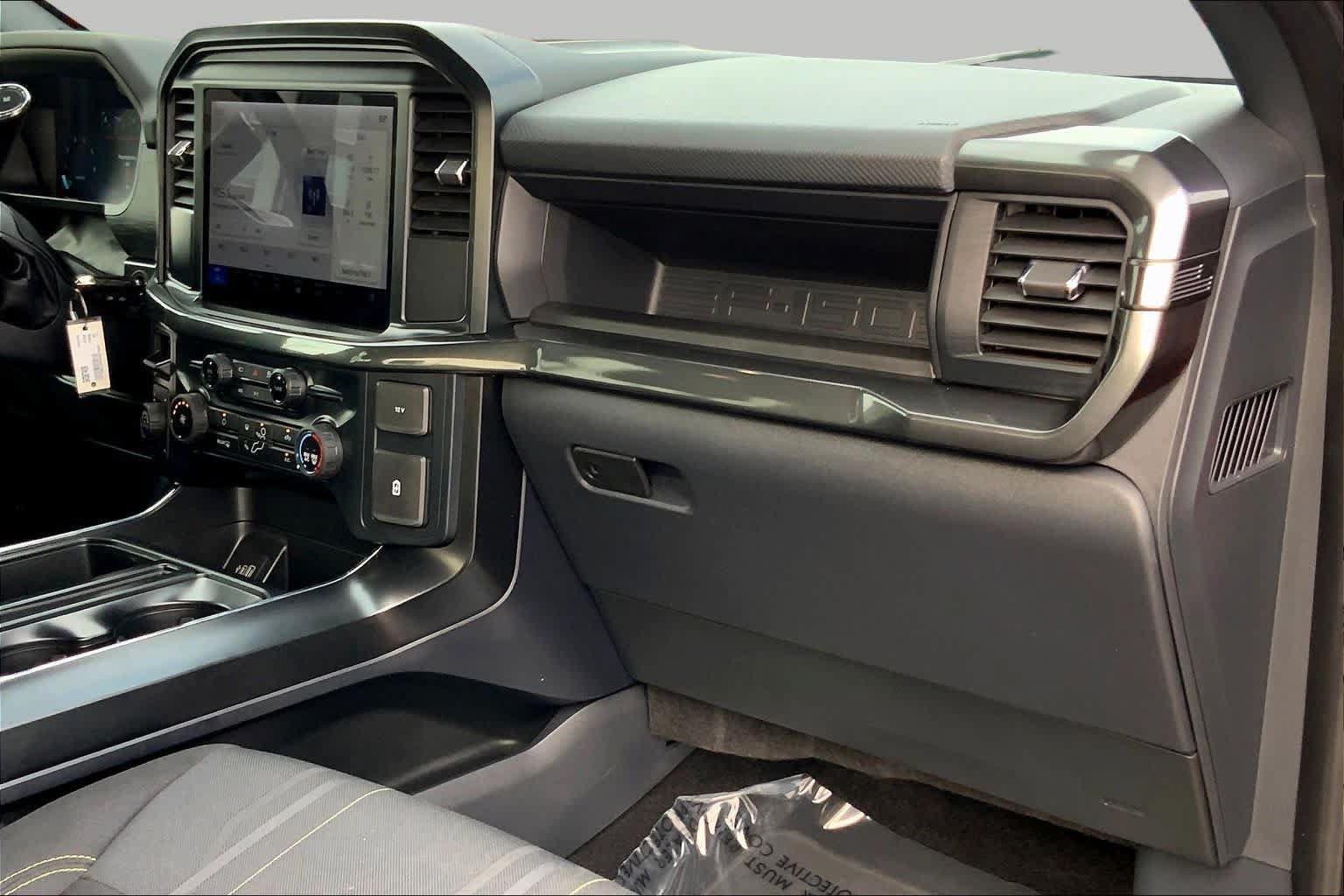 Certified 2025 Ford F150 STX w/ STX Black Appearance Package AWD/4WD image 17