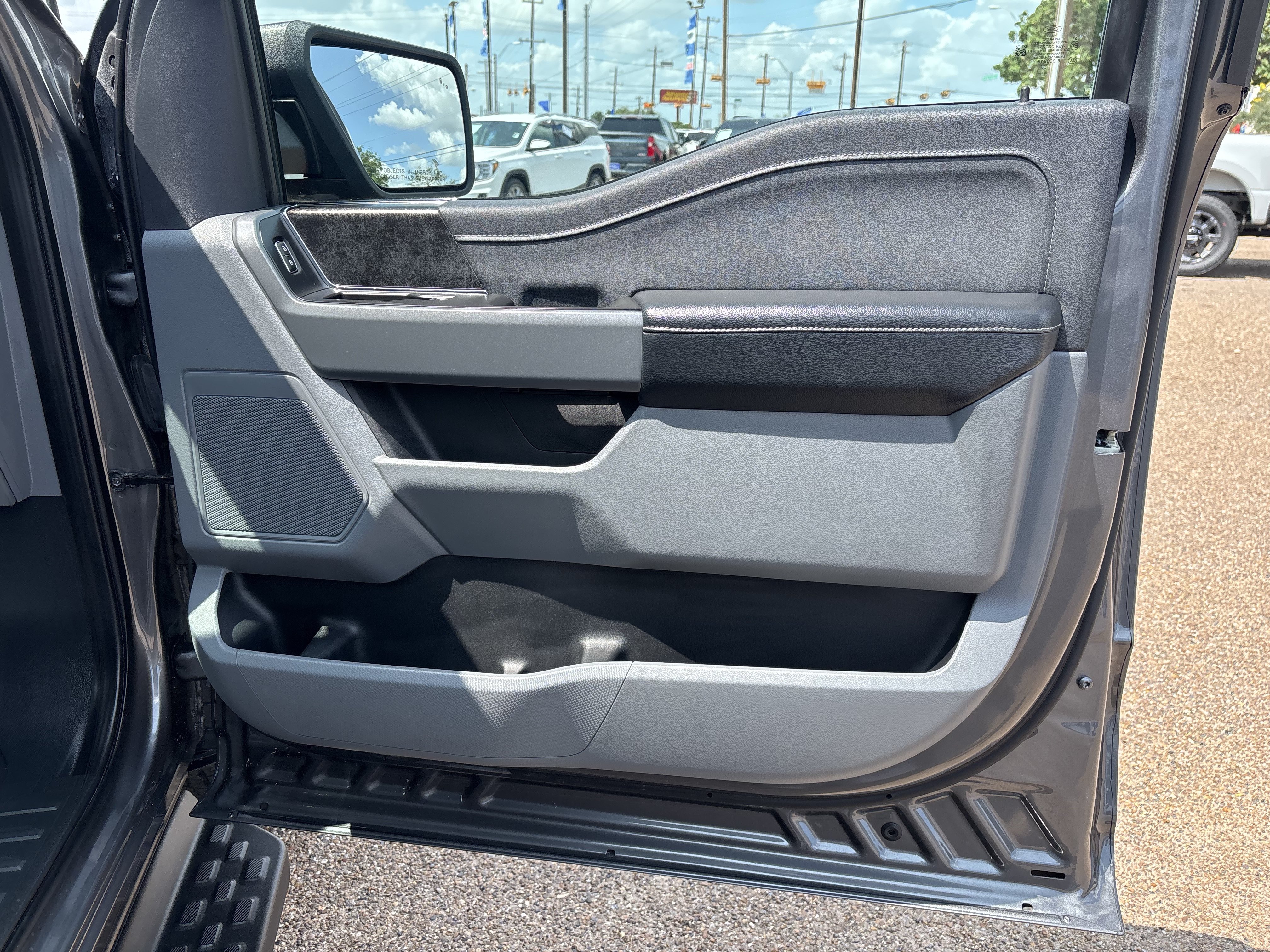 Certified 2023 Ford F150 Lightning XLT AWD/4WD image 22
