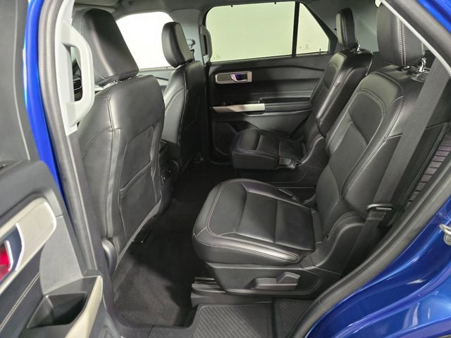 Certified 2022 Ford Explorer Limited w/ Equipment Group 301A AWD/4WD image 18