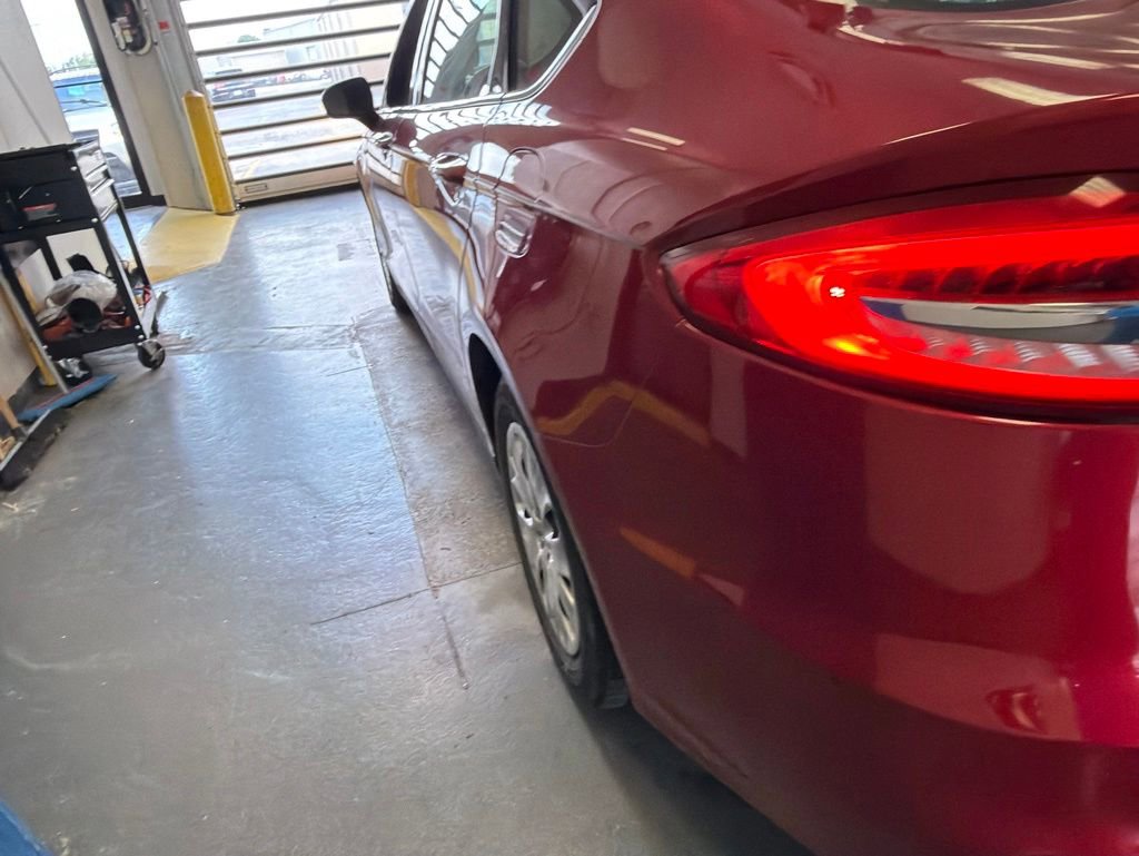 Certified 2020 Ford Fusion S FWD image 9
