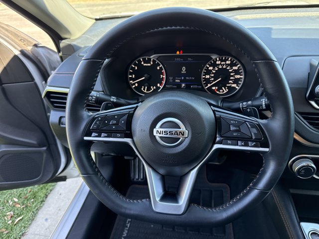 Used 2020 Nissan Altima 2.5 SR FWD image 24