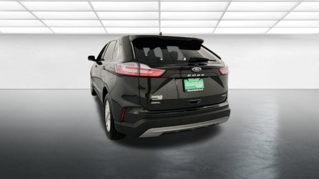 Certified 2022 Ford Edge SEL image 7