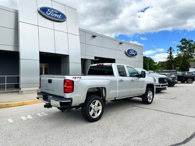 Used 2019 Chevrolet Silverado 2500 W/T w/ Snow Plow Prep Package AWD/4WD image 19