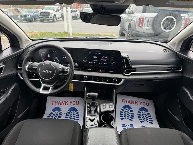 Used 2024 Kia Sportage LX image 14
