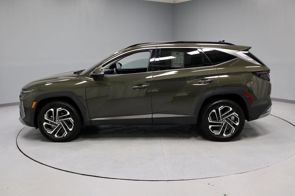 Used 2025 Hyundai Tucson Limited AWD/4WD image 9
