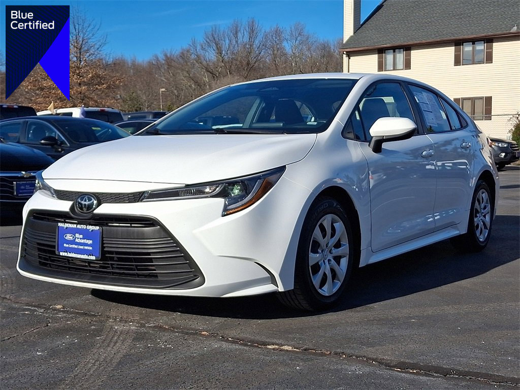Used 2024 Toyota Corolla LE