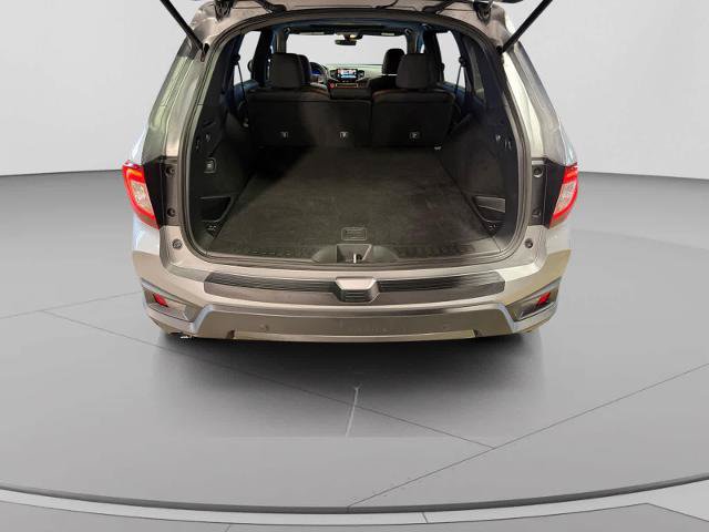 Used 2025 Honda Passport TrailSport image 4