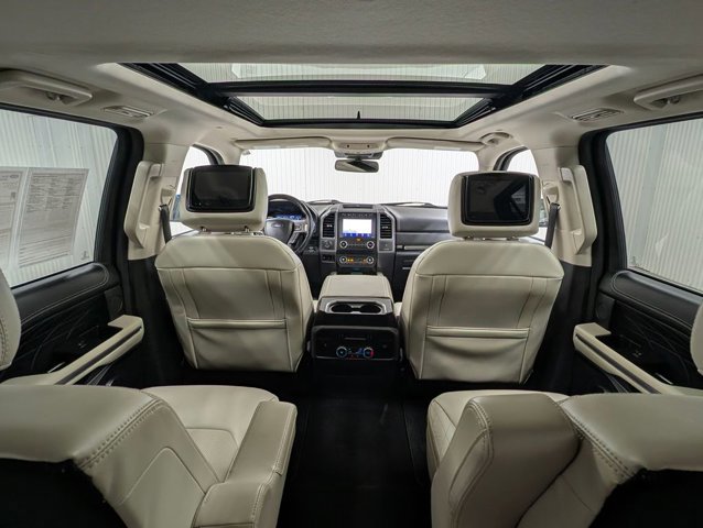 Certified 2021 Ford Expedition Max Platinum image 4