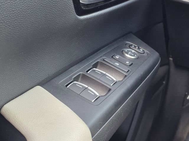 Used 2024 Honda CR-V EX-L image 15