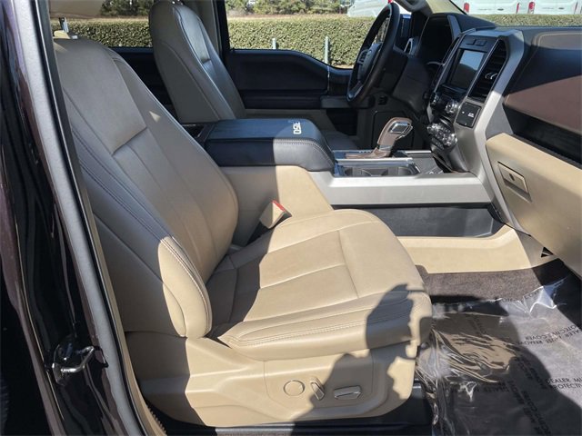 Certified 2018 Ford F150 Lariat image 32