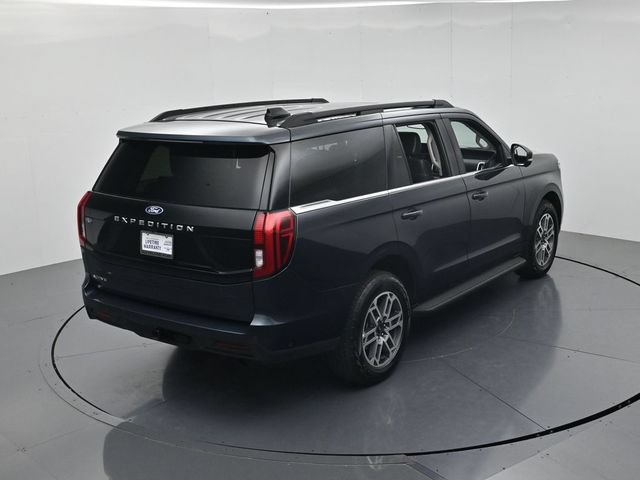 Certified 2025 Ford Expedition Active AWD/4WD image 45