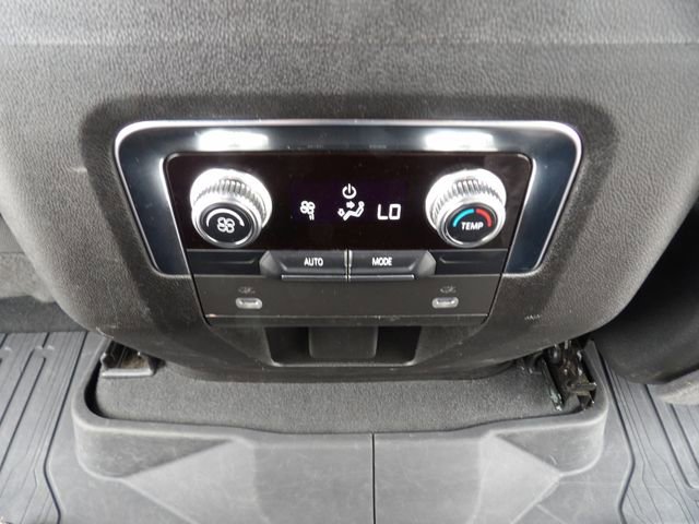 Used 2022 GMC Yukon XL SLE AWD/4WD image 23
