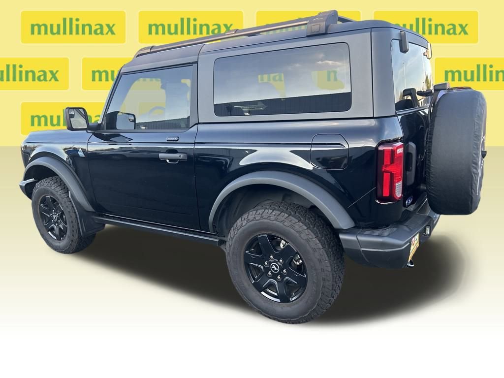 Certified 2022 Ford Bronco Black Diamond image 11