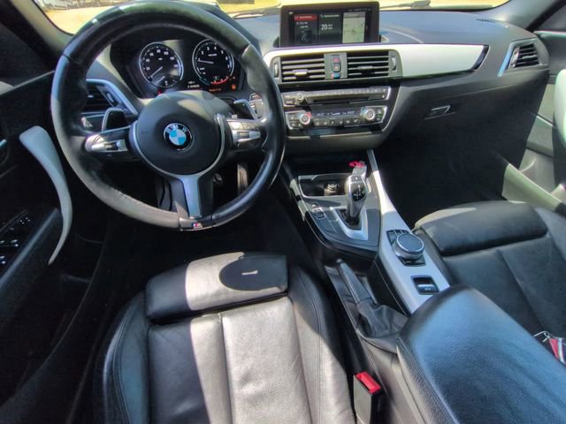 Used 2018 BMW 230i Convertible RWD image 17