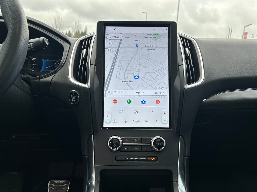 Certified 2022 Ford Edge ST w/ Equipment Group 401A image 26