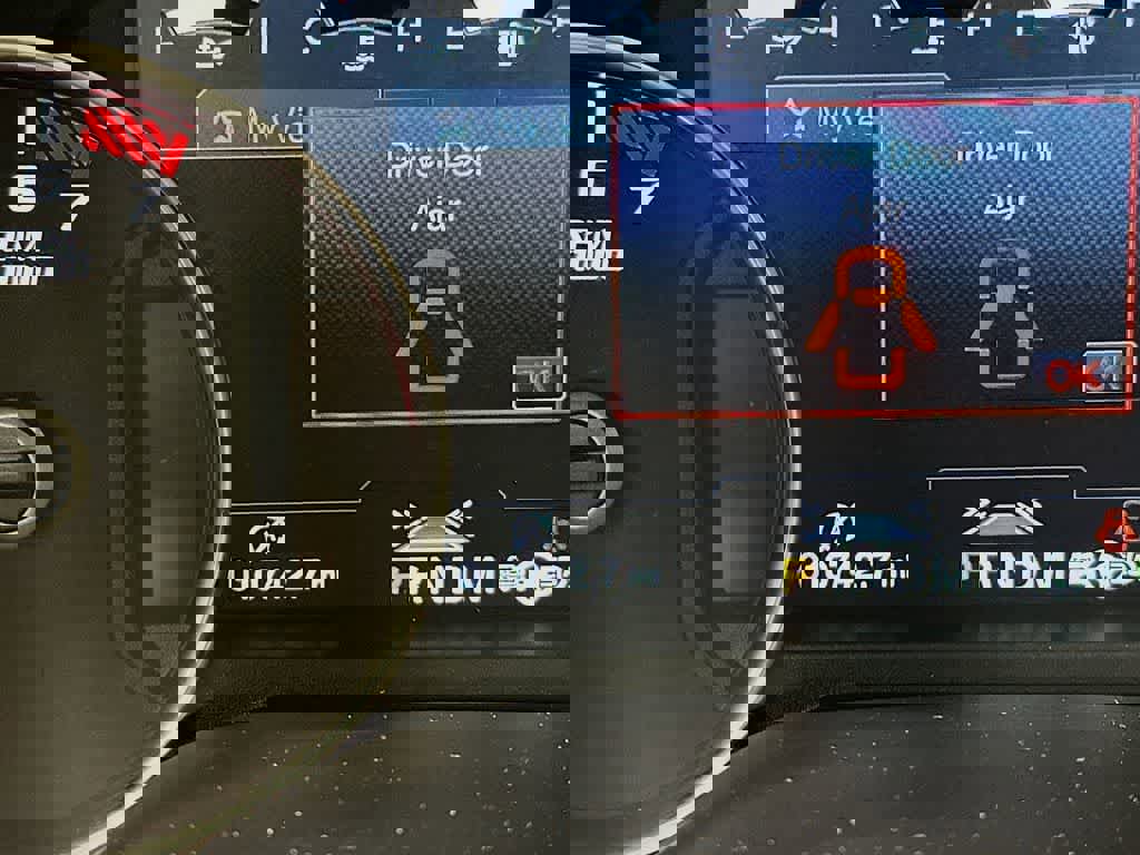 Certified 2019 Ford F150 Raptor w/ Equipment Group 802A Luxury image 22