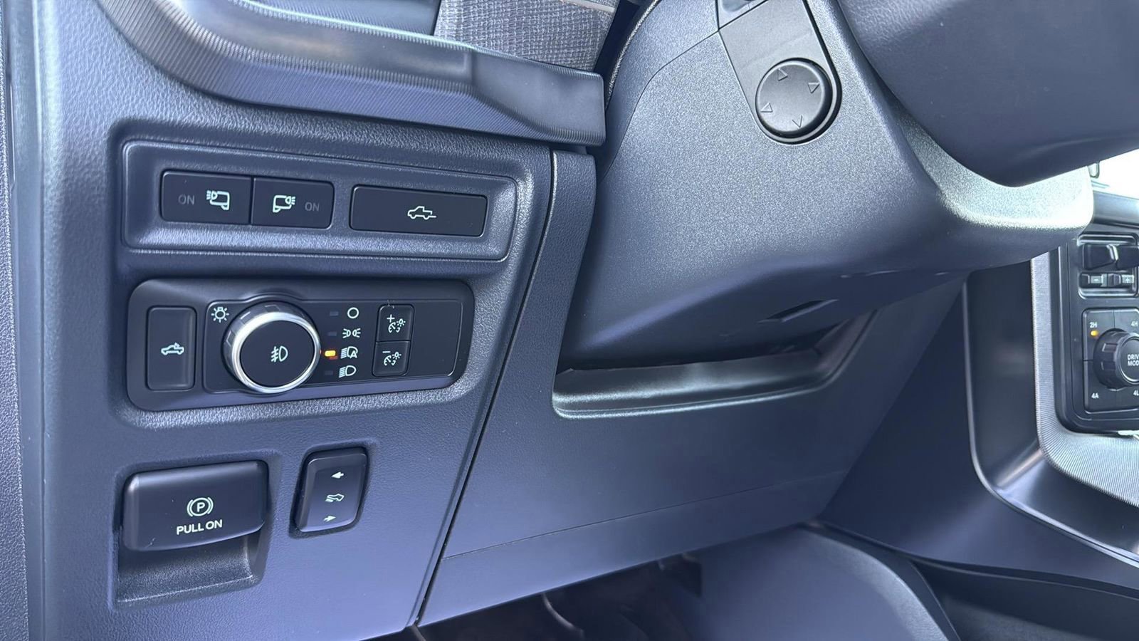 Certified 2022 Ford F150 Platinum image 18