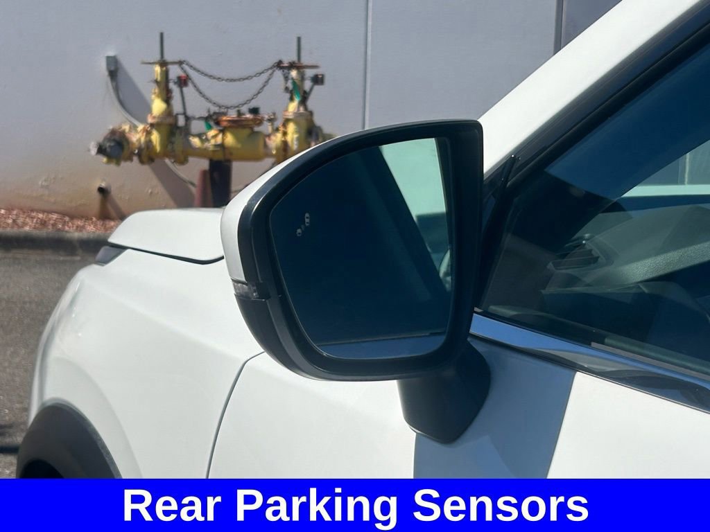 Used 2025 Nissan Pathfinder SV image 15