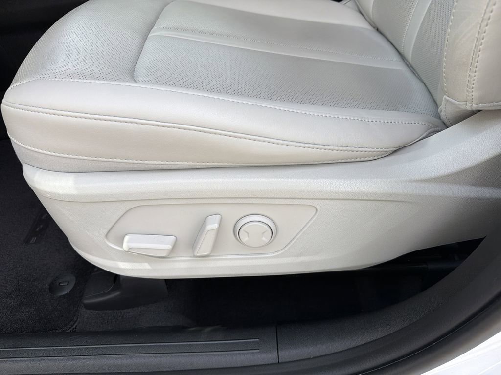 Used 2023 Kia Sorento EX FWD image 23
