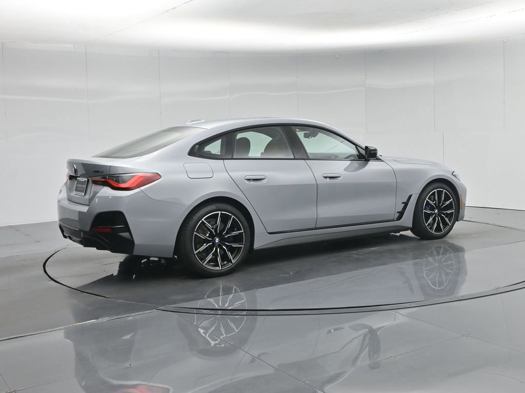Used 2025 BMW i4 eDrive40 w/ M Sport Package image 13