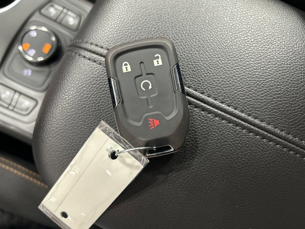 Used 2018 GMC Terrain SLE w/ Driver Convenience Package AWD/4WD image 24