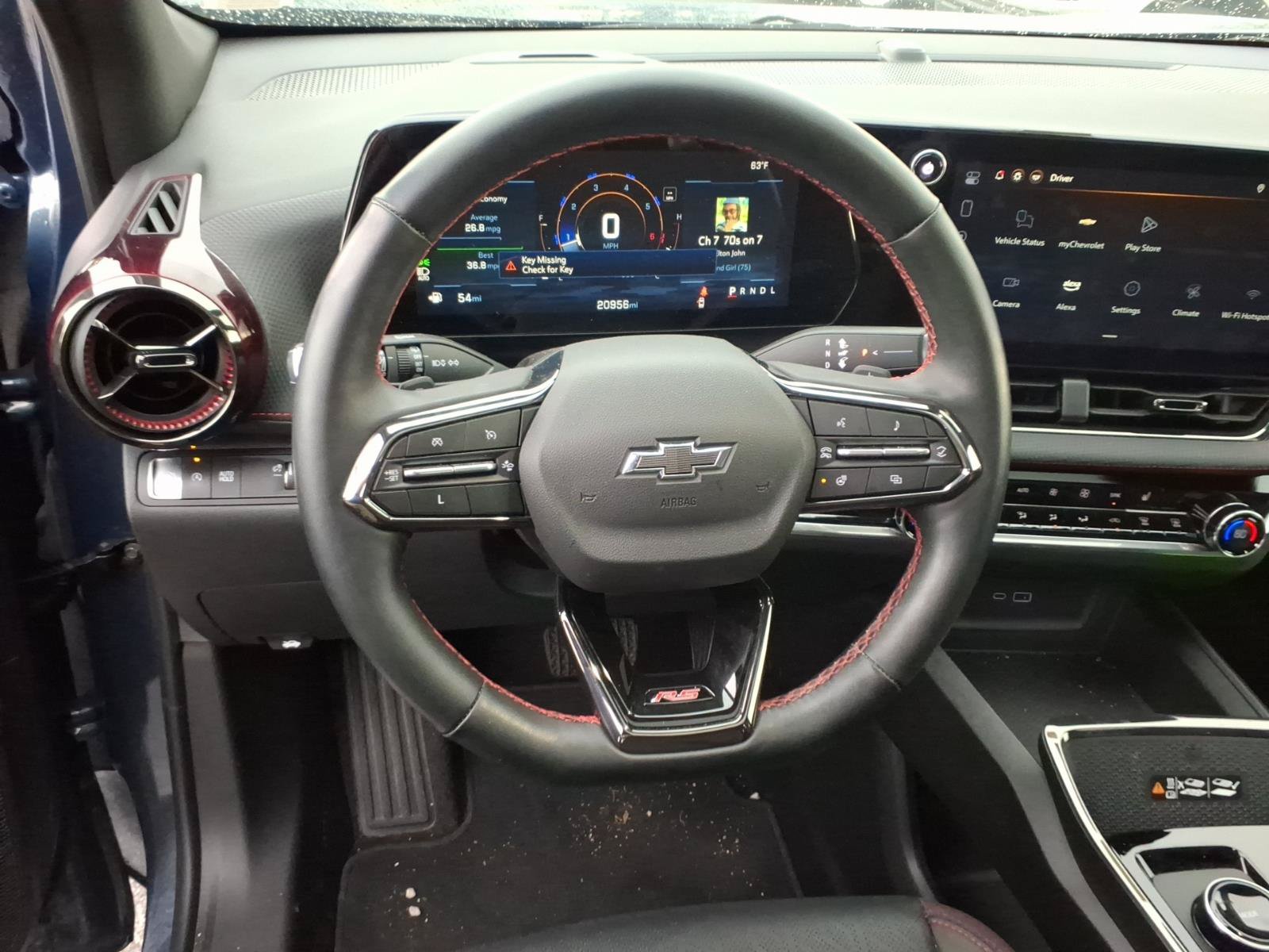 Used 2025 Chevrolet Equinox RS FWD image 8