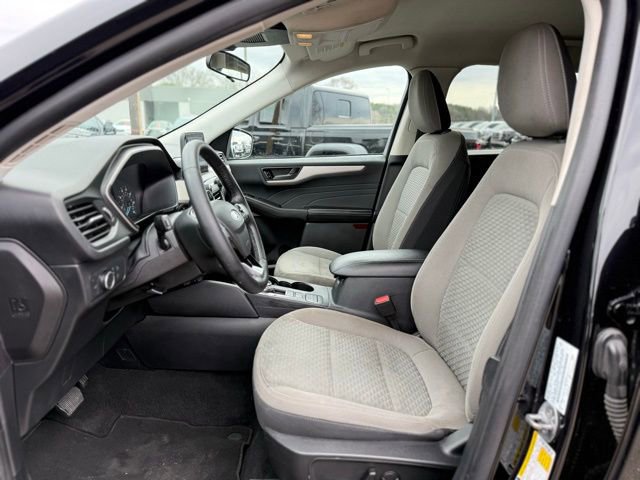 Certified 2022 Ford Escape SE w/ Convenience Package image 16
