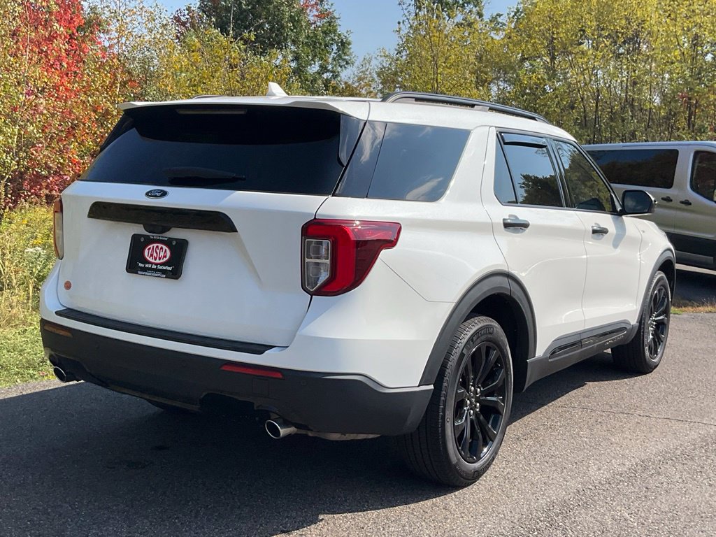 Certified 2022 Ford Explorer ST-Line AWD/4WD image 26