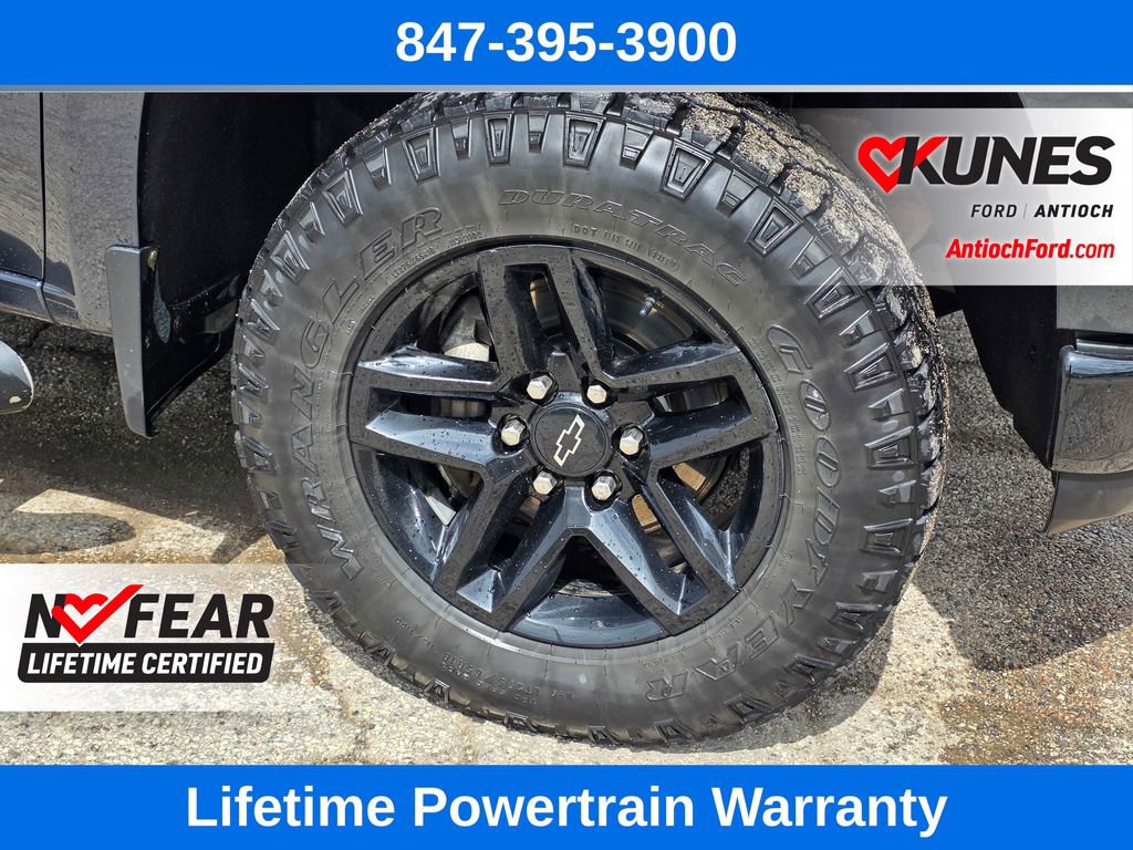 Used 2021 Chevrolet Silverado 1500 LT Trail Boss w/ Bed Protection Package AWD/4WD image 9