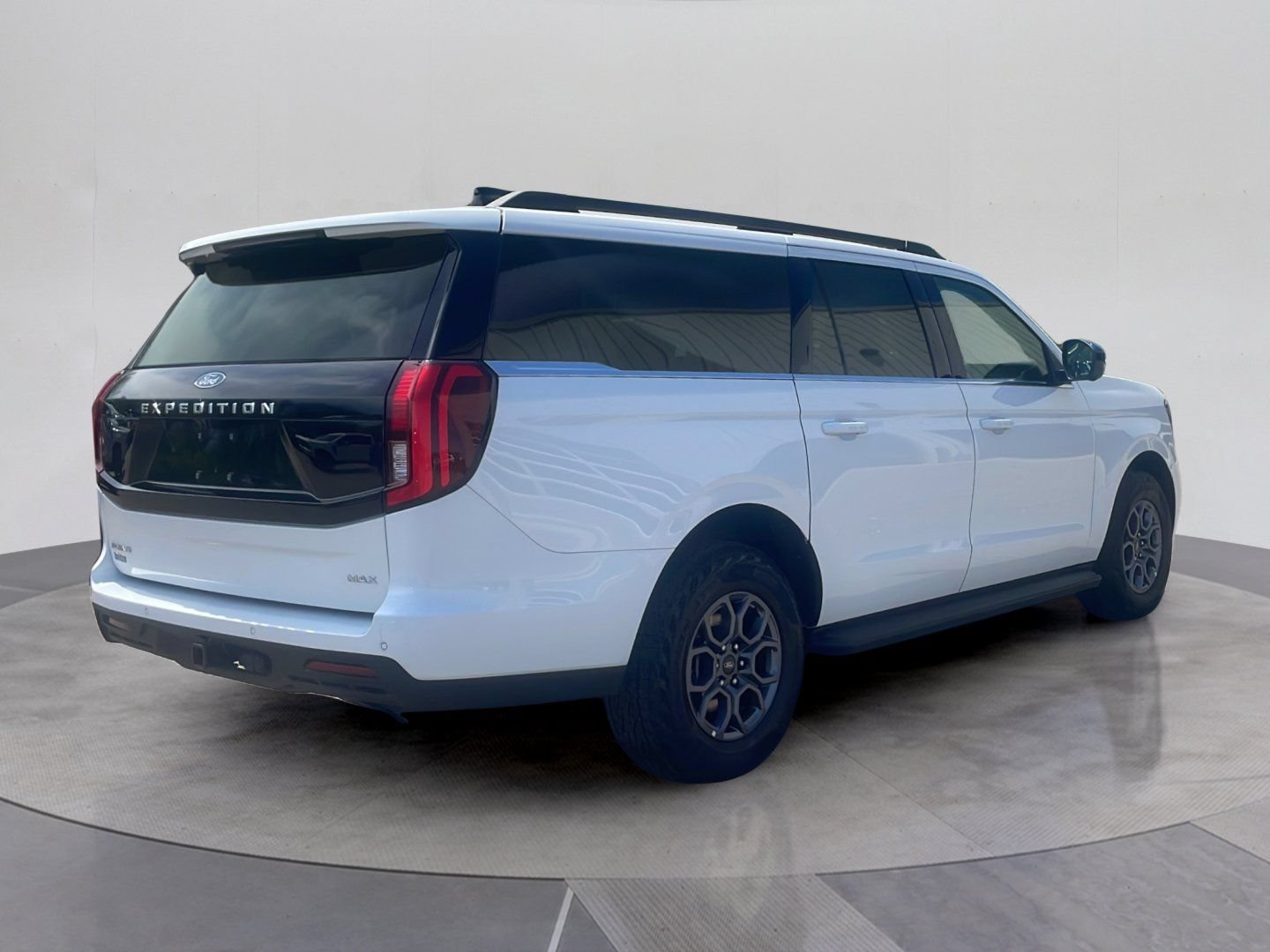 Certified 2025 Ford Expedition Max Active AWD/4WD image 6