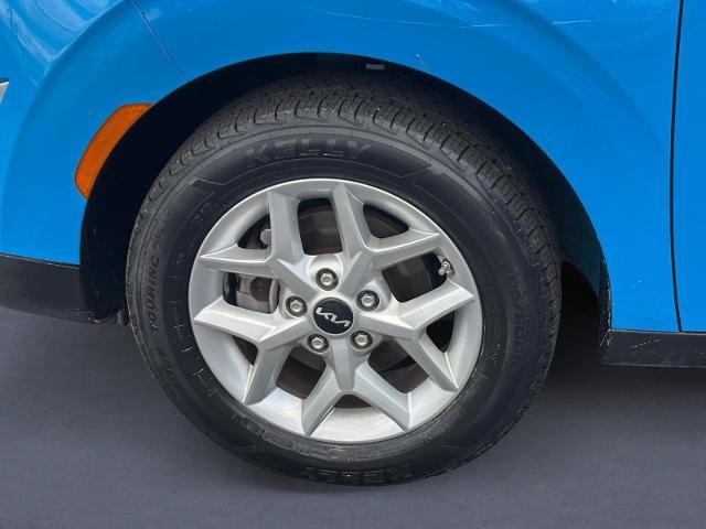 Used 2024 Kia Soul S FWD image 10
