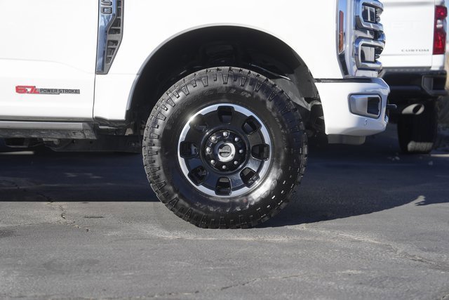Certified 2025 Ford F250 Platinum w/ Platinum Plus Package image 7