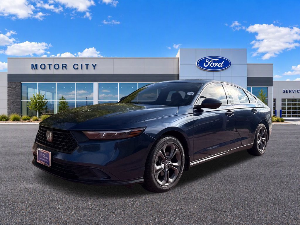 Used 2023 Honda Accord EX image 4