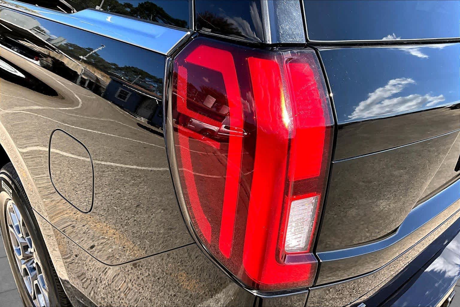 Certified 2025 Ford Expedition Active RWD image 28