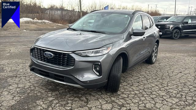 Certified 2023 Ford Escape Platinum image 1