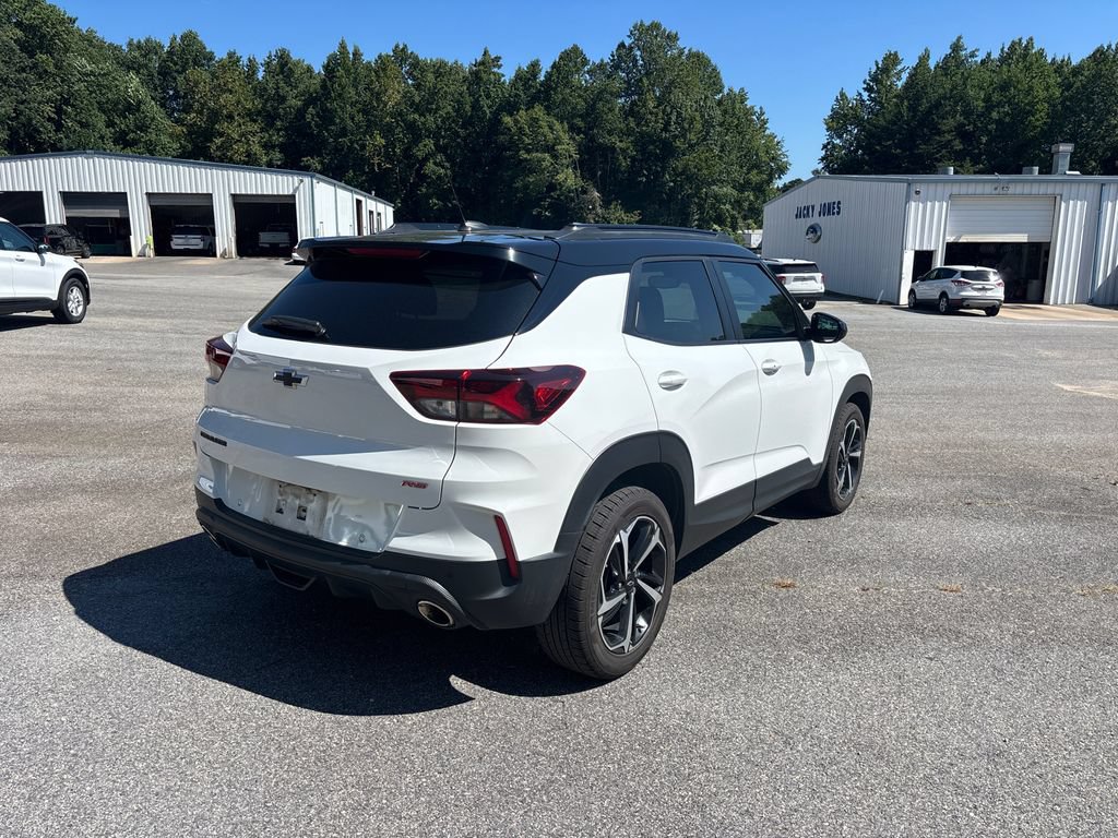 Used 2022 Chevrolet TrailBlazer RS w/ Convenience Package FWD image 5