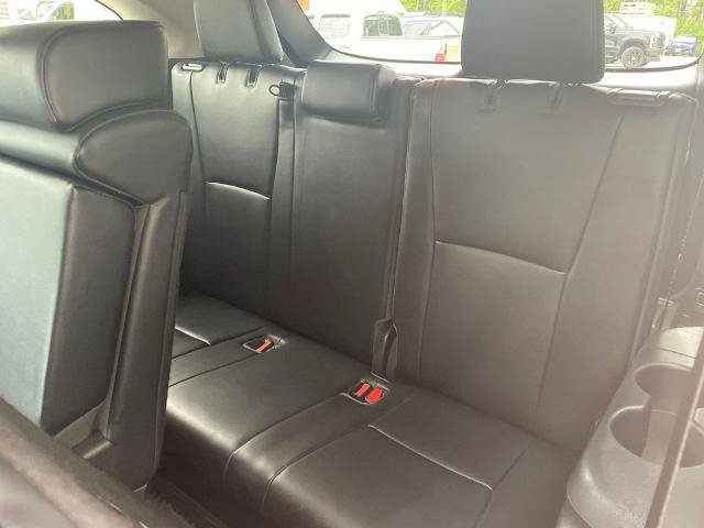 Used 2022 Toyota Highlander XLE AWD/4WD image 31
